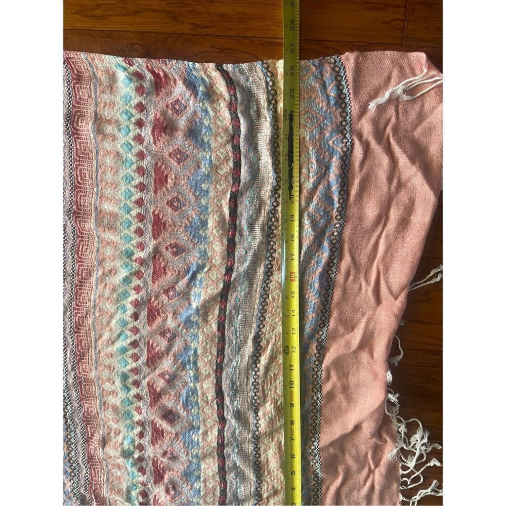 Southwestern Table Runner Aztec Geometric Design 62 X 26 - Picture 3 of 10